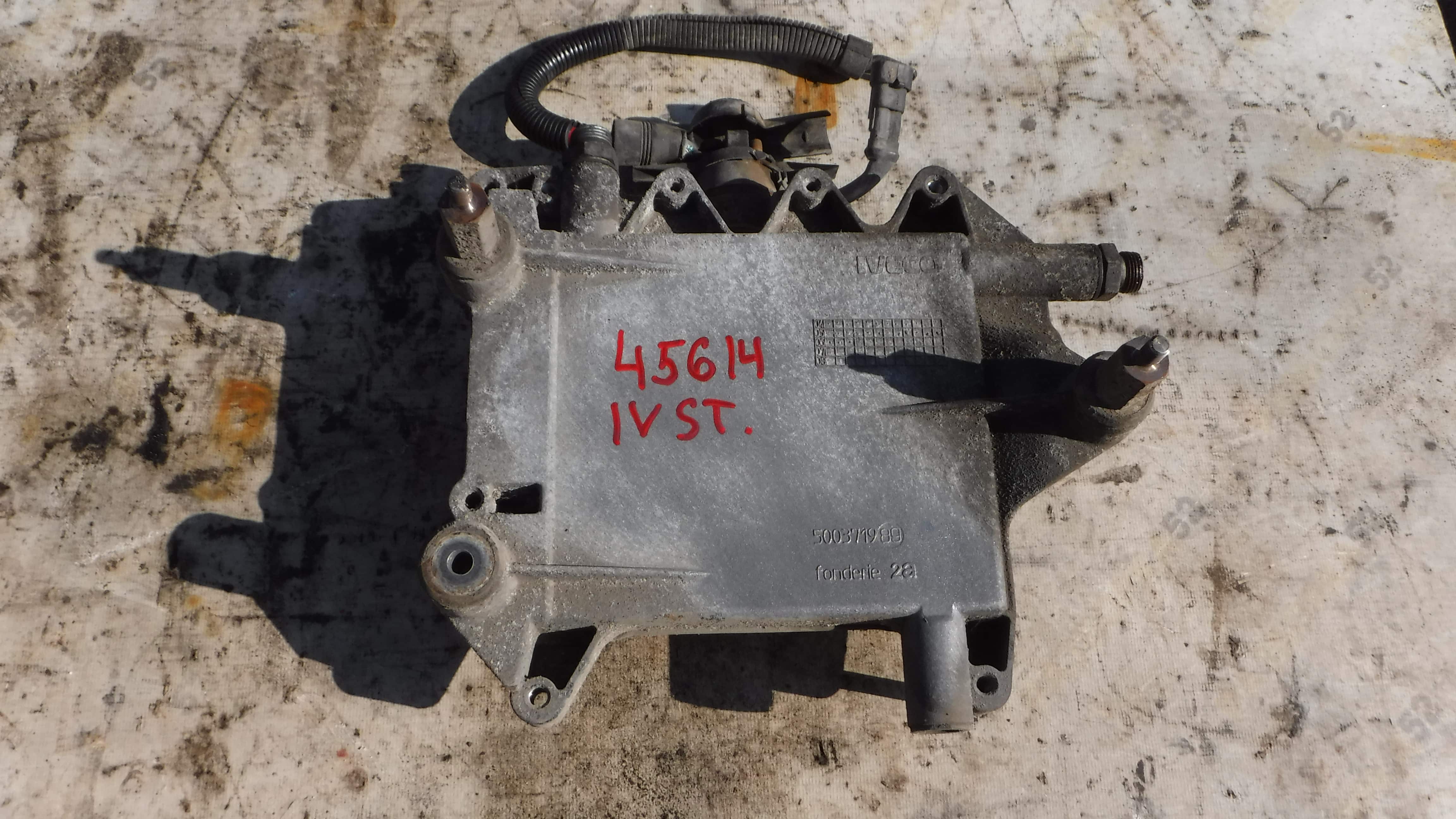 Радиатор топливный Ивеко стрейлс Iveco strails Cursor 10 2002 500371989